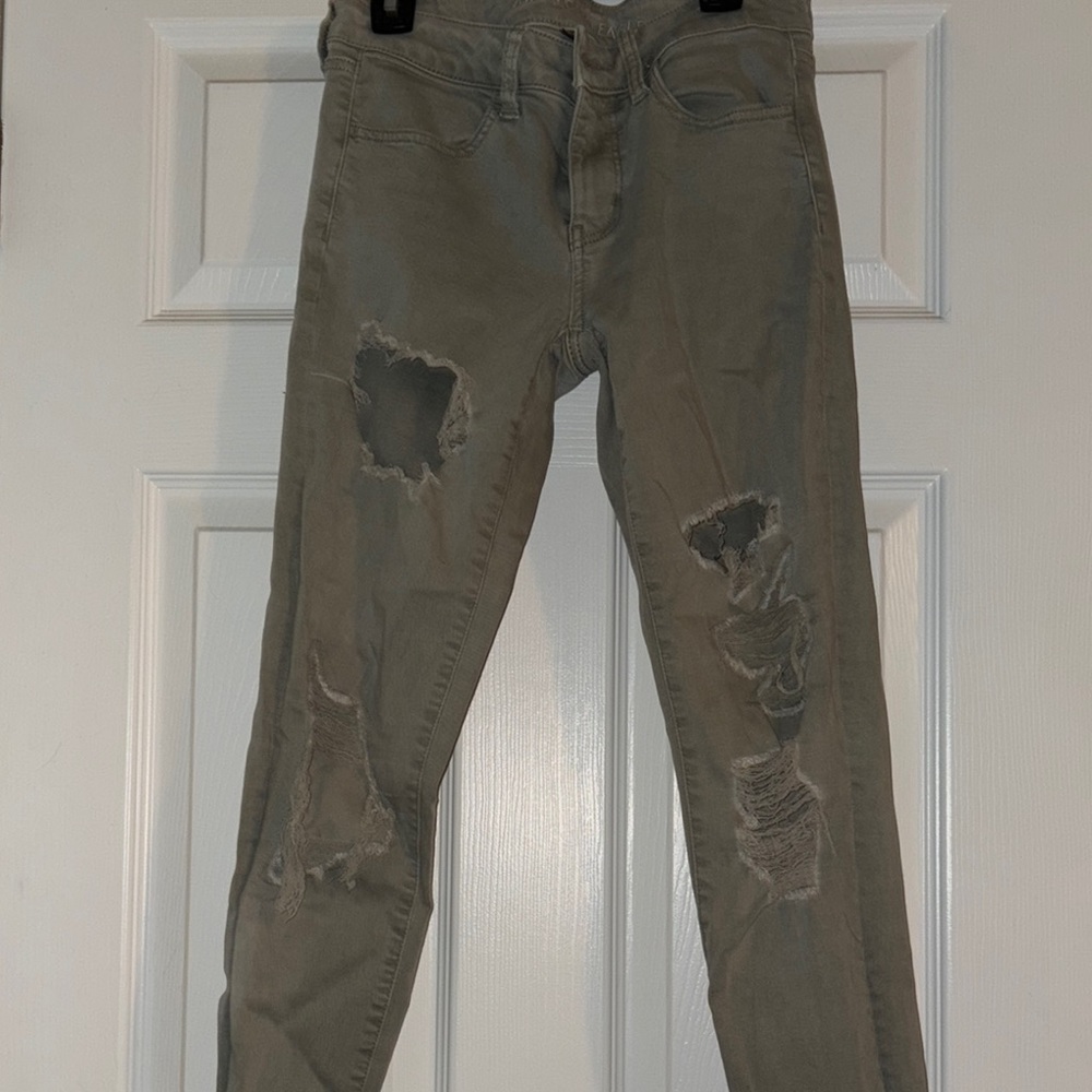 American Eagle Outfitters Olive Distressed Ankle Jeans